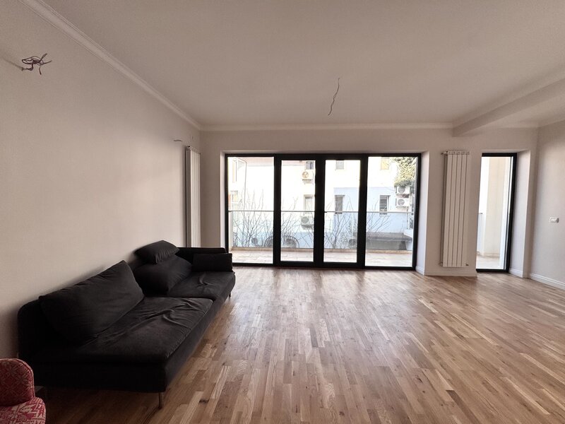Tei, Barbu Vacarescu, Apartament 3 camere, Pretabil Spatiu Comercial